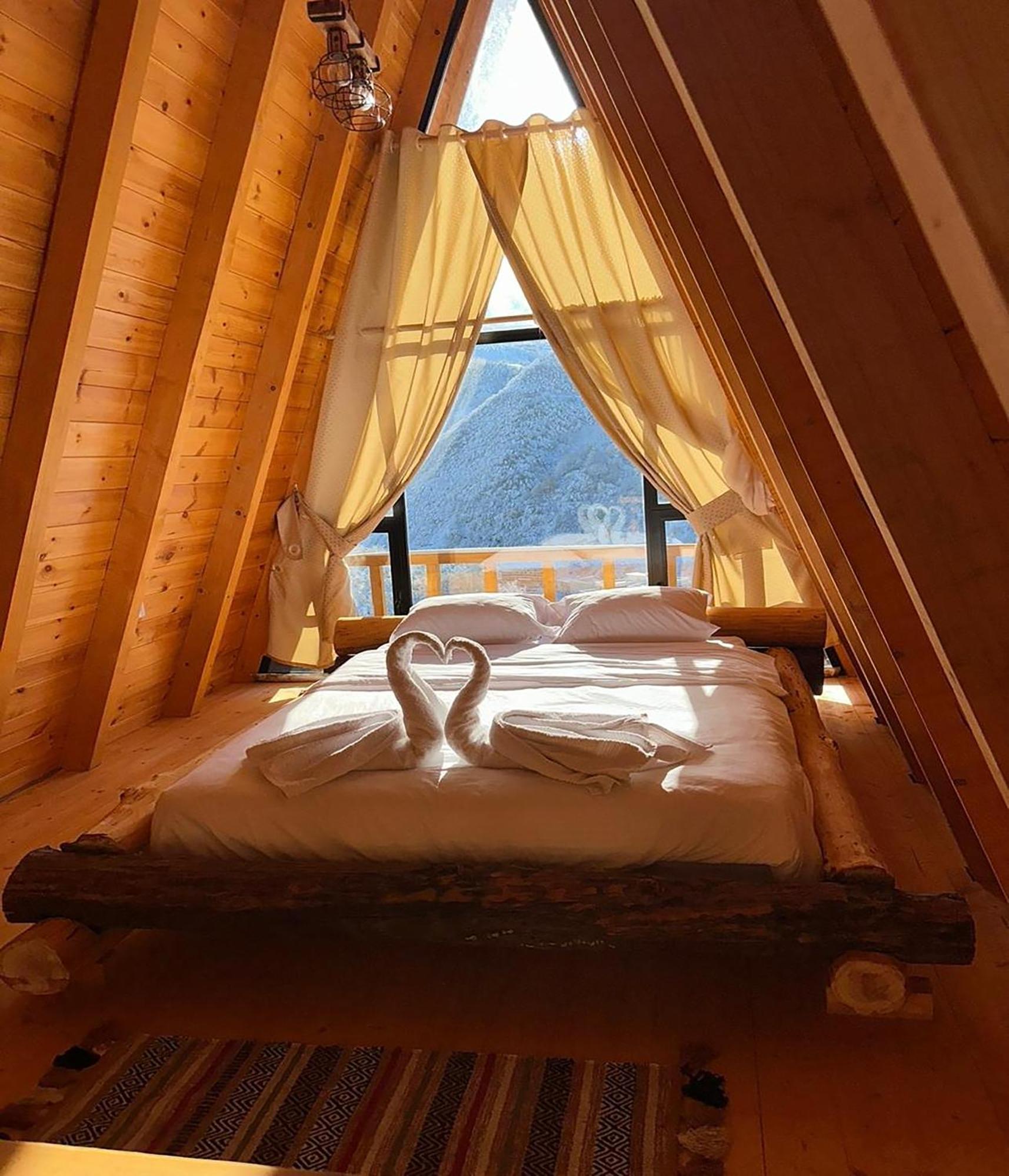 Kurora E Gjelber Resort *
