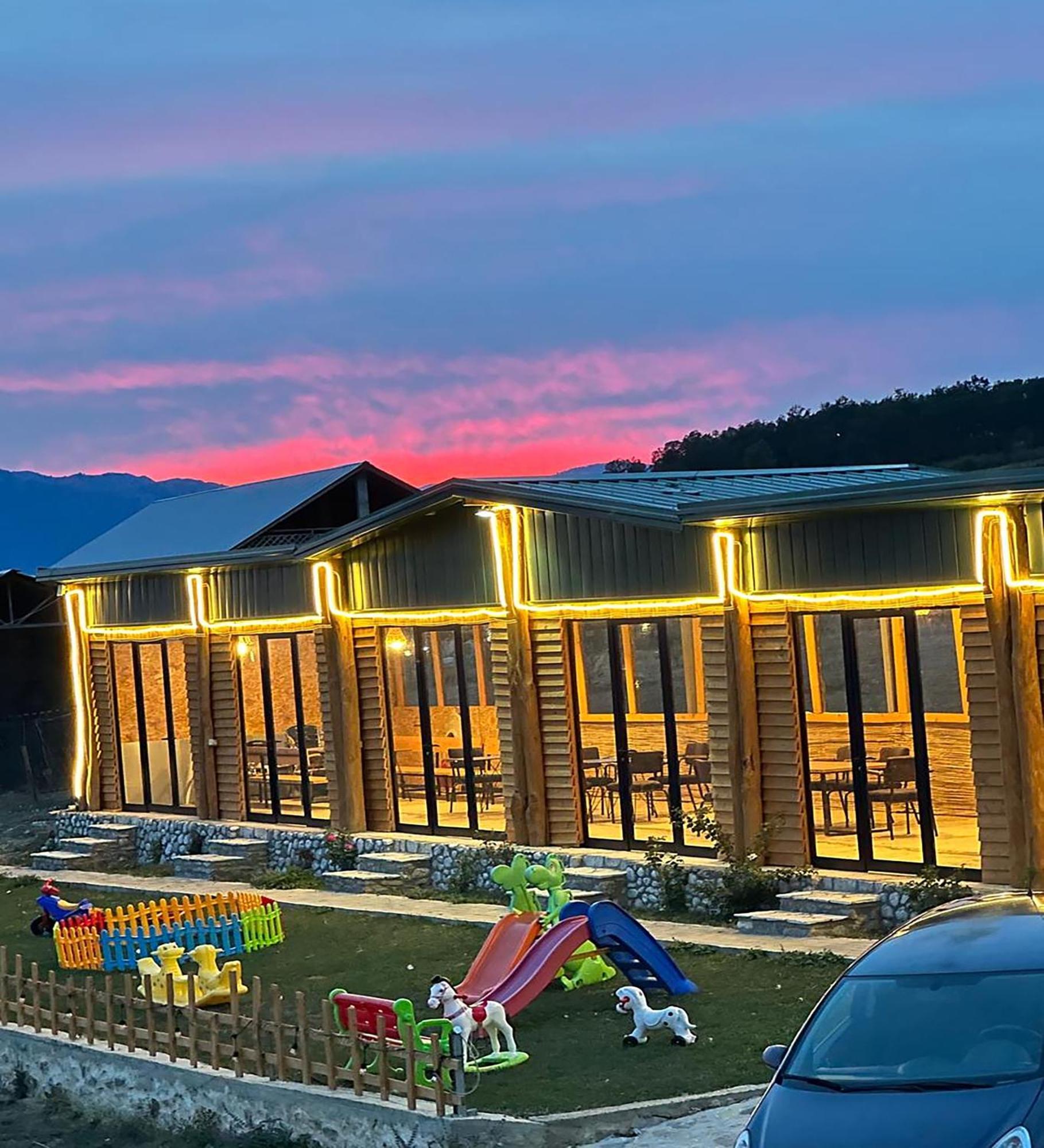 Kurora E Gjelber Resort Peshkopi