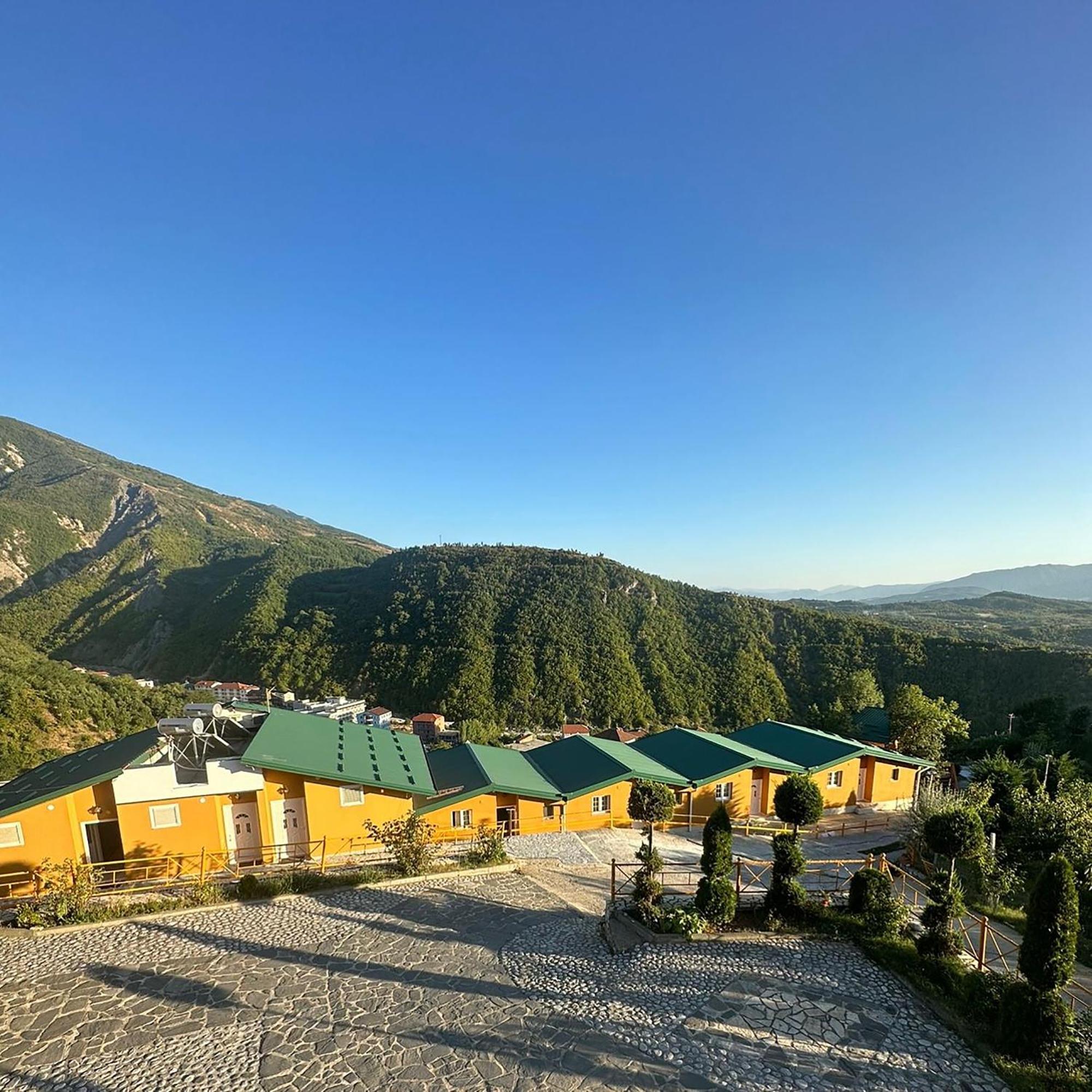 Resort Kurora E Gjelber